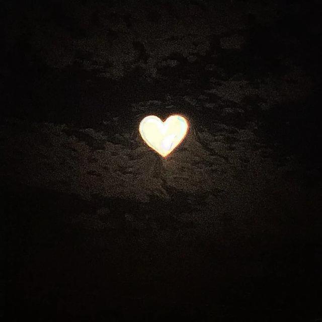 🖤