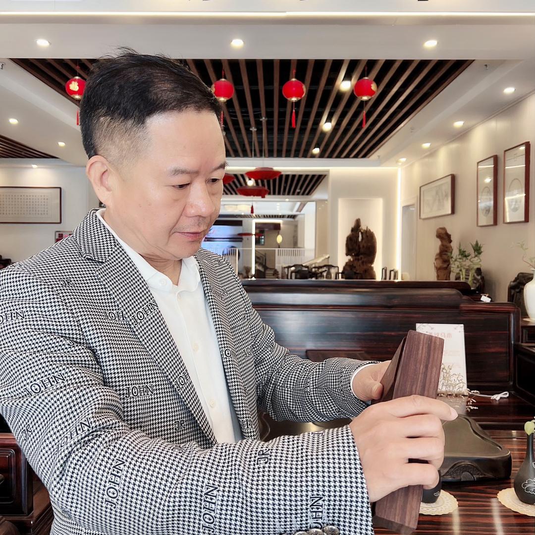 汕头金潮家私光哥