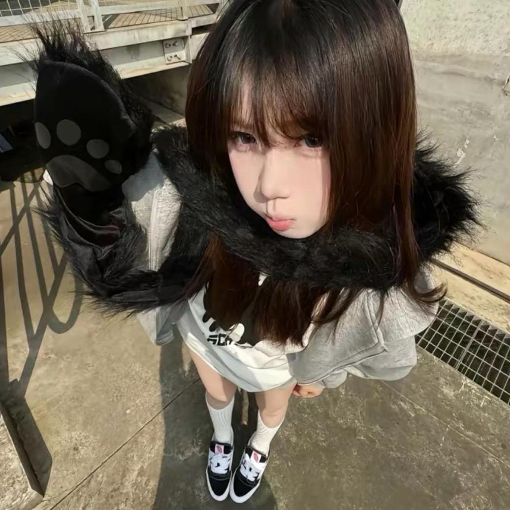 香蕉不呐呐^