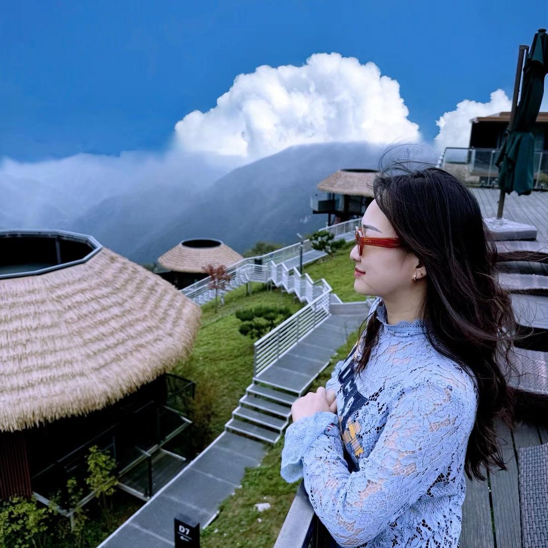 💫  ☘︎ ݁˖꙳ 温妤