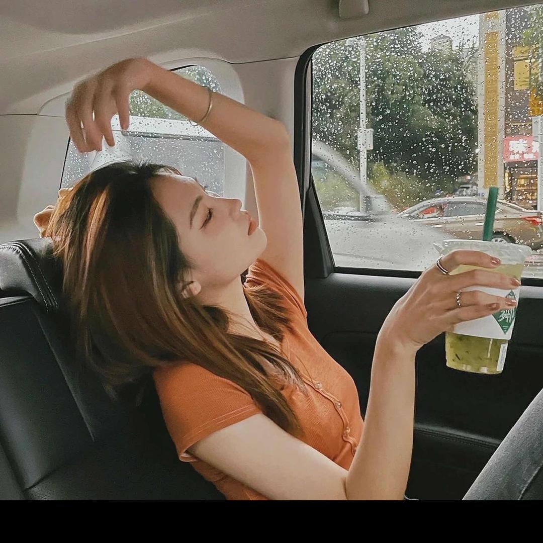 颜漓半夏