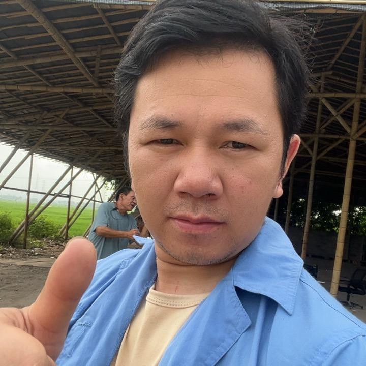小隆哥