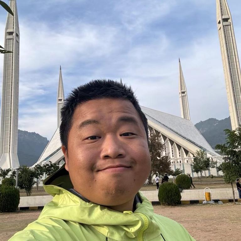 蓝战非环游世界