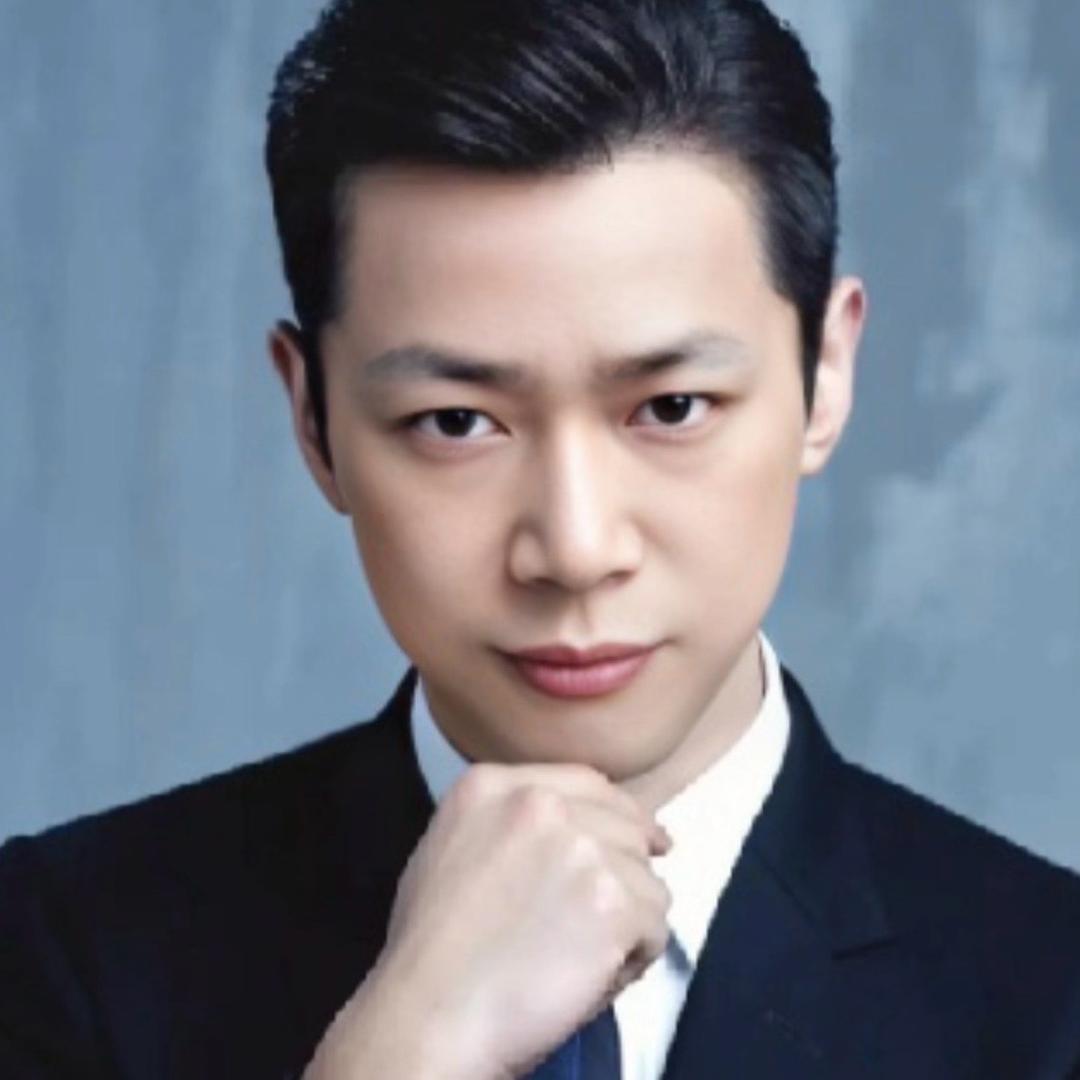 魔都 初九