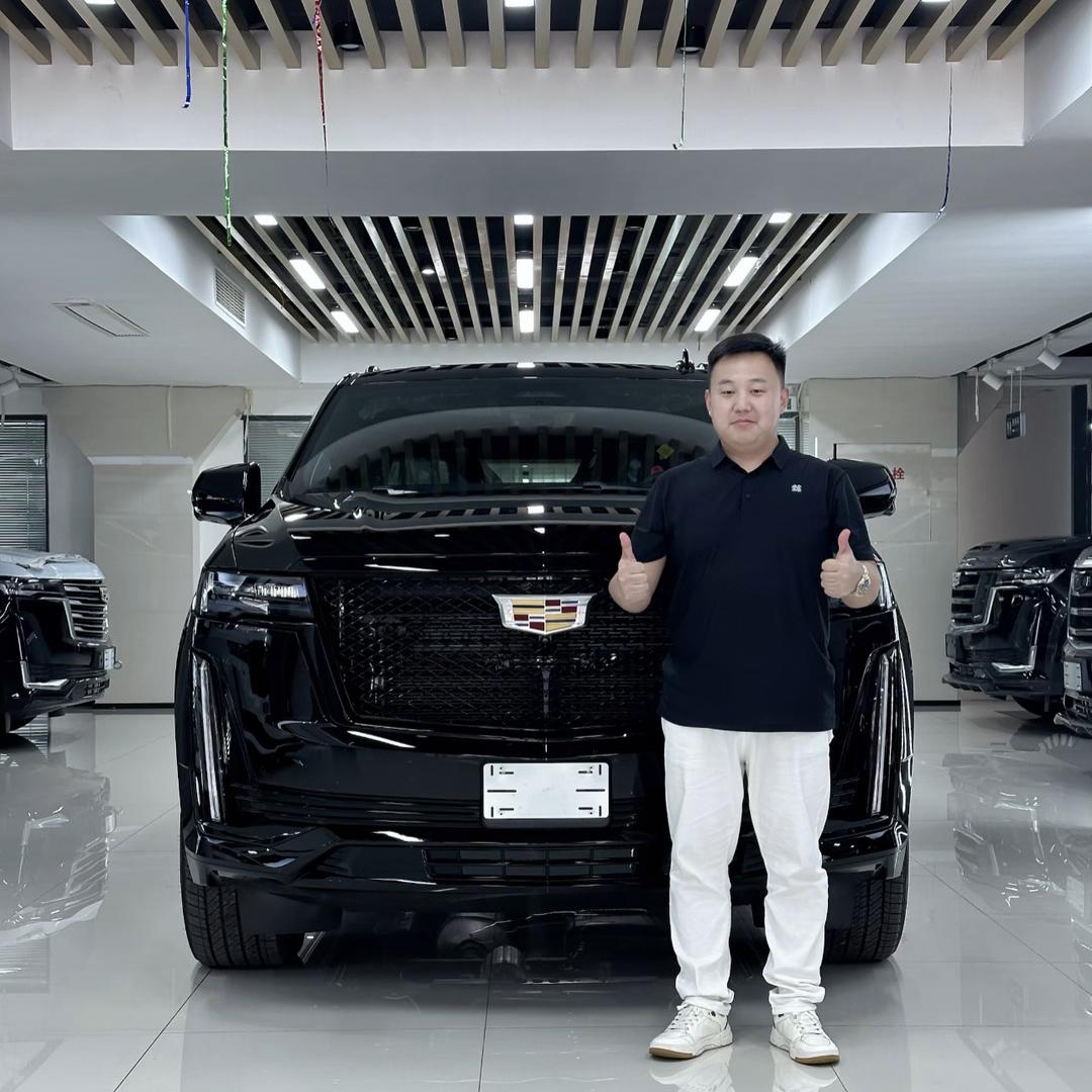 张小宁进口车（凯雷德）