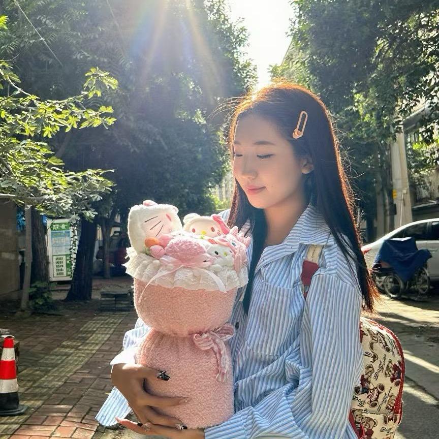 走出来的小蕾老师