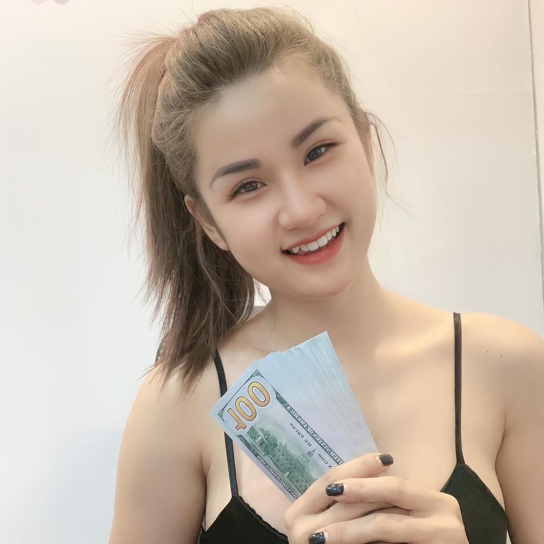 王女士