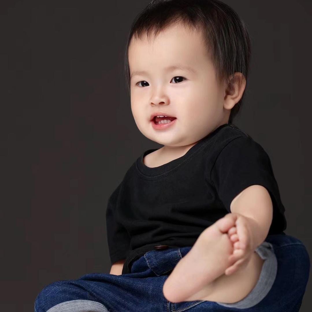 恩宝儿（小萌娃）