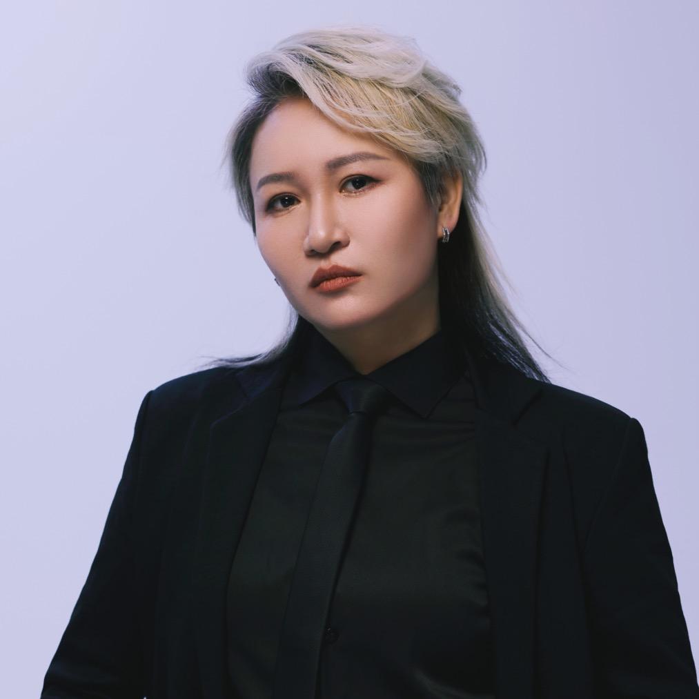 设计师王钦