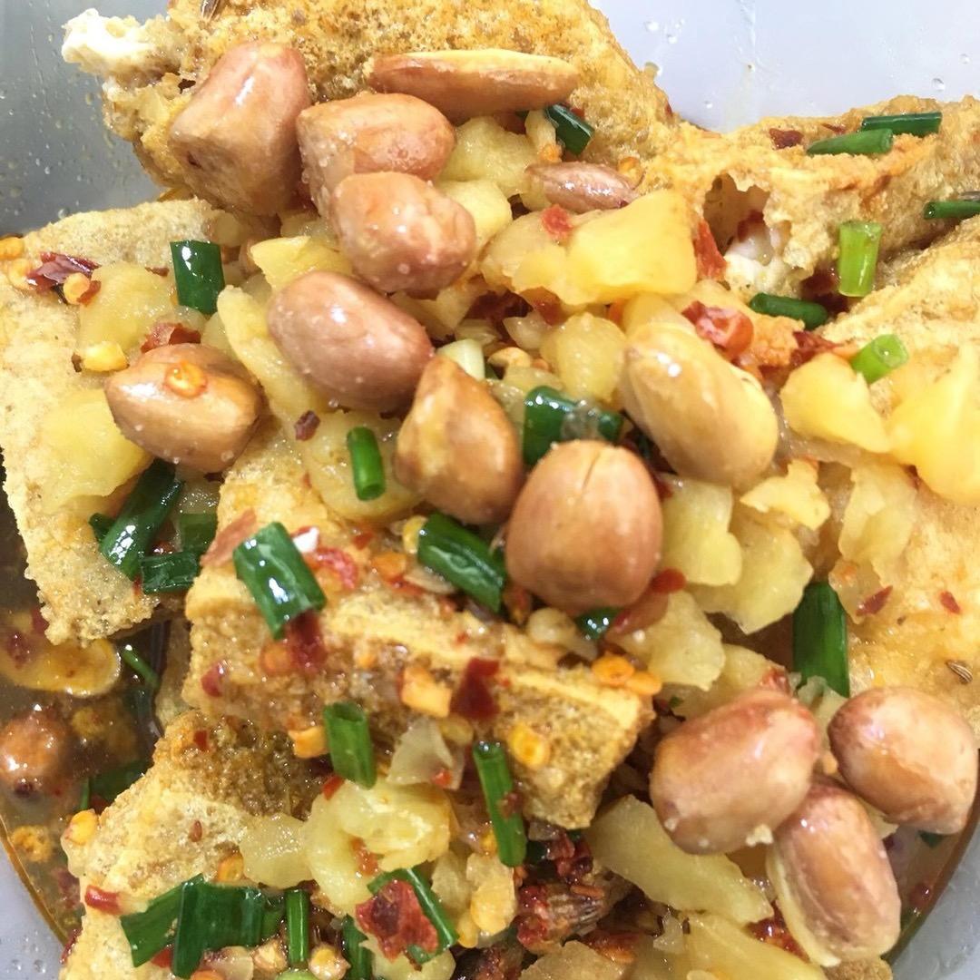 闻起来臭吃起来香