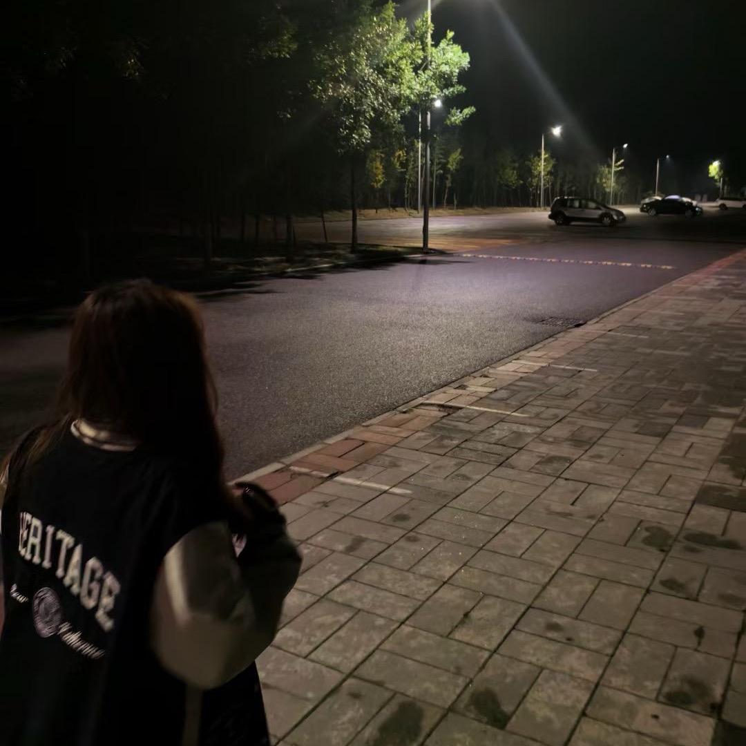 嘨橚鸮