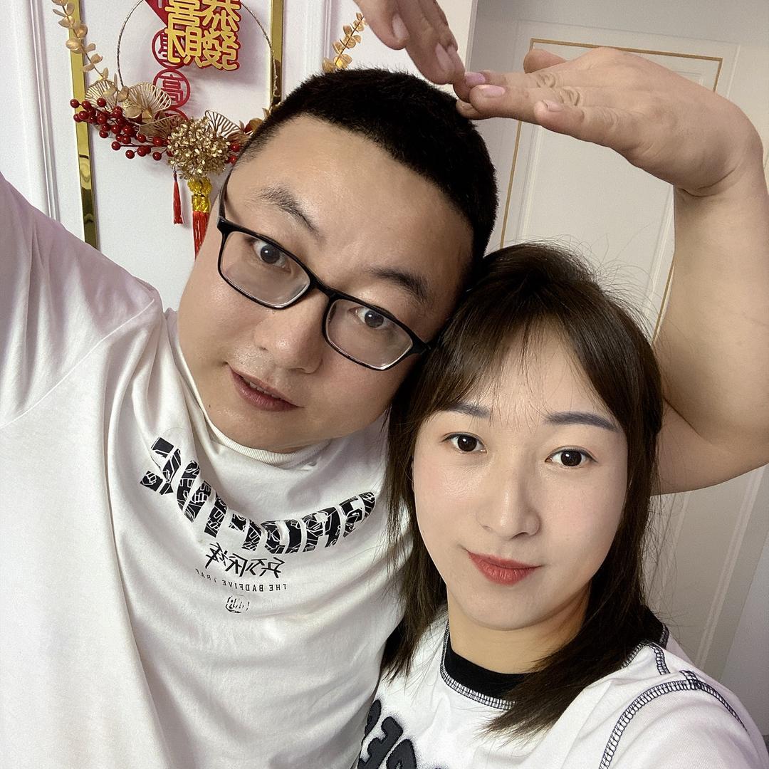 楠姐和老曲