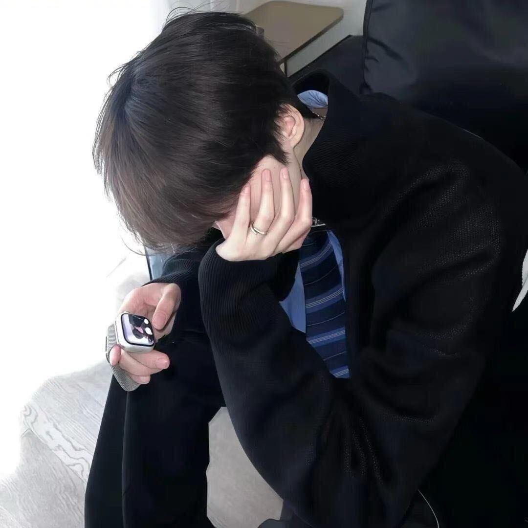白白six
