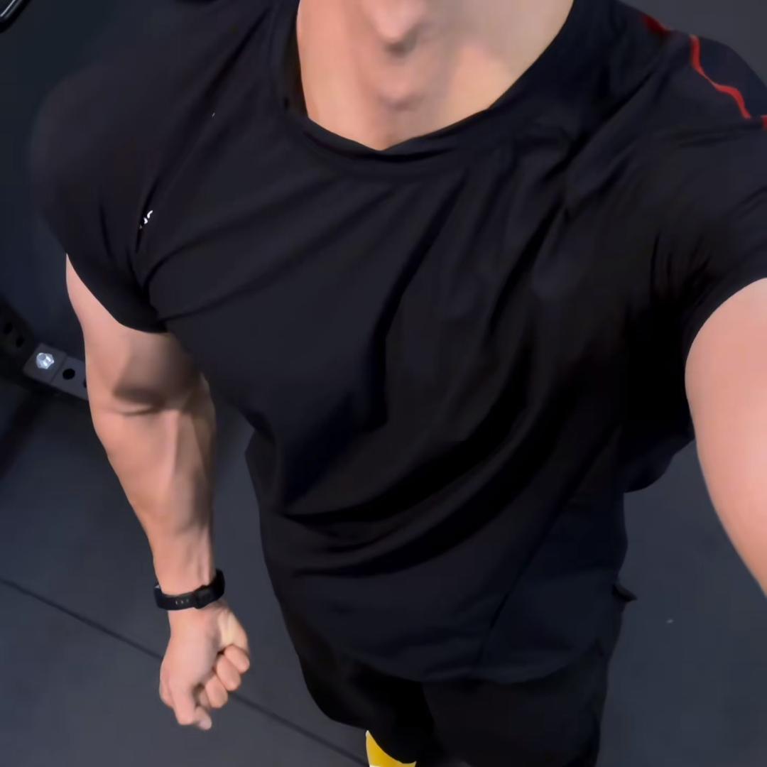 防打广告，群禁言，有问题和想看的包联系我