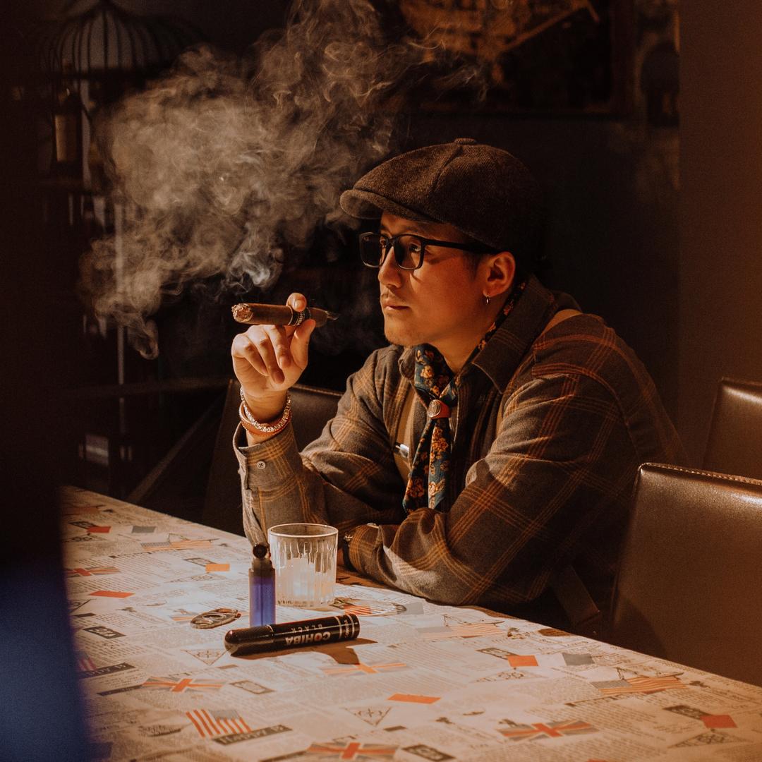 泡在酒缸里的Andy