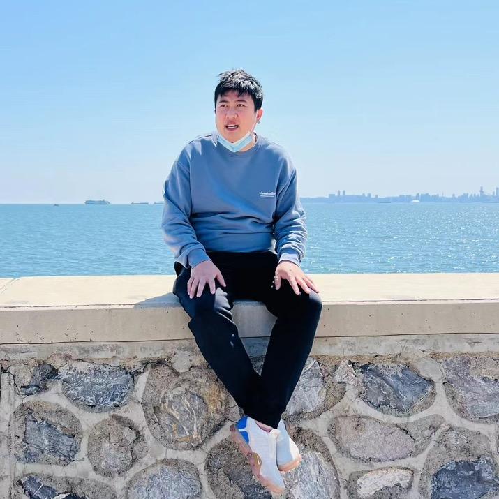 闲人散慢晃