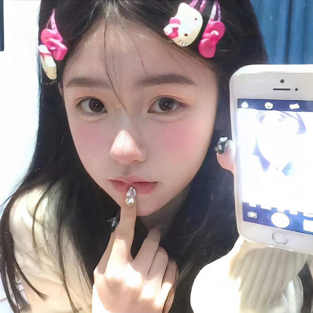 一只巧脆筒