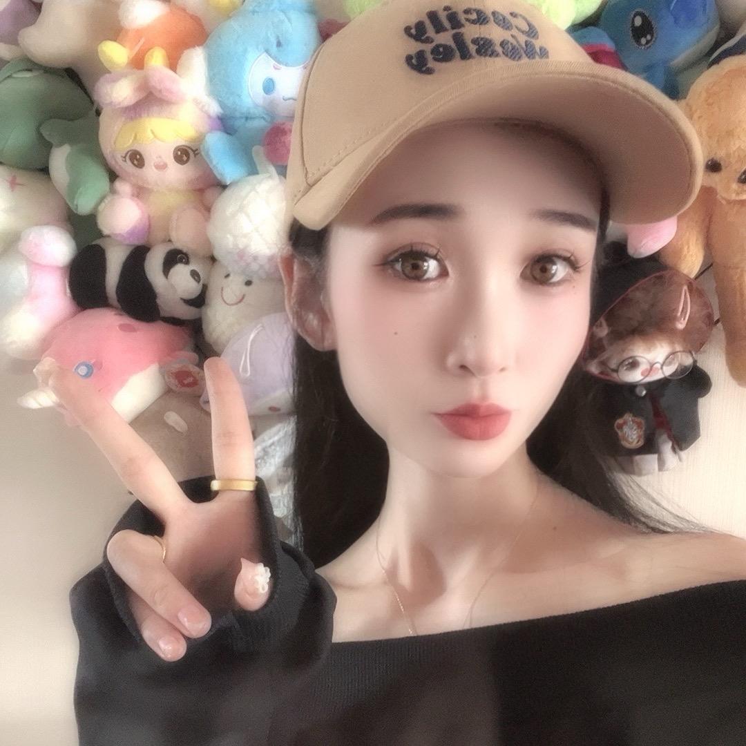 富婆小跟班🦄