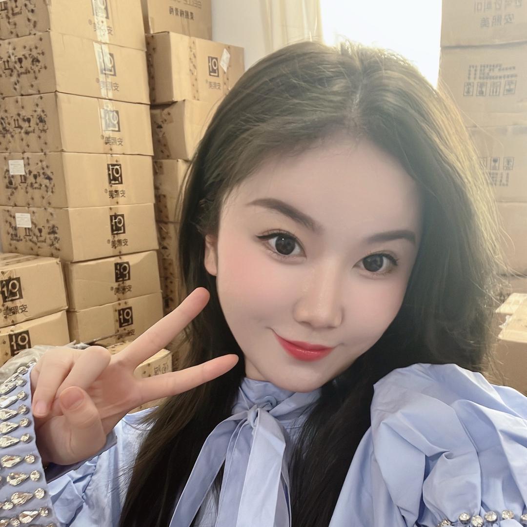 锦鲤裴裴