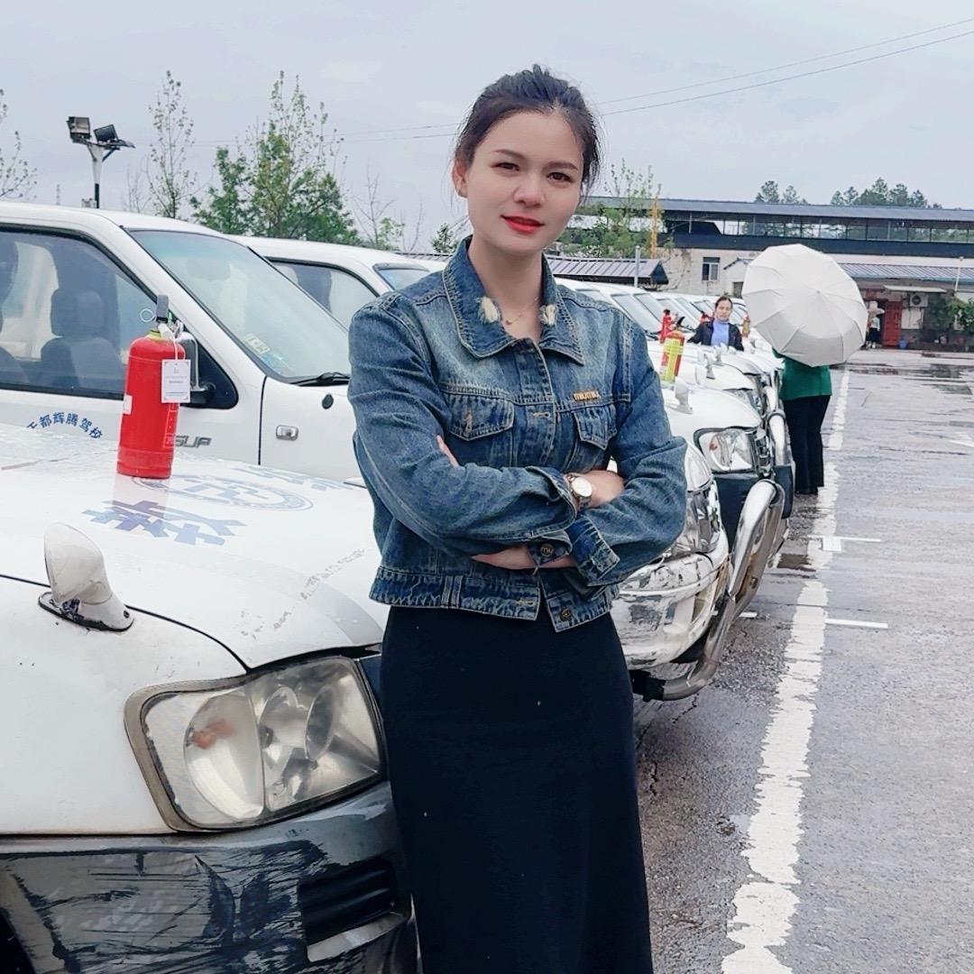 C1’C2汽车培训驾考小美教练