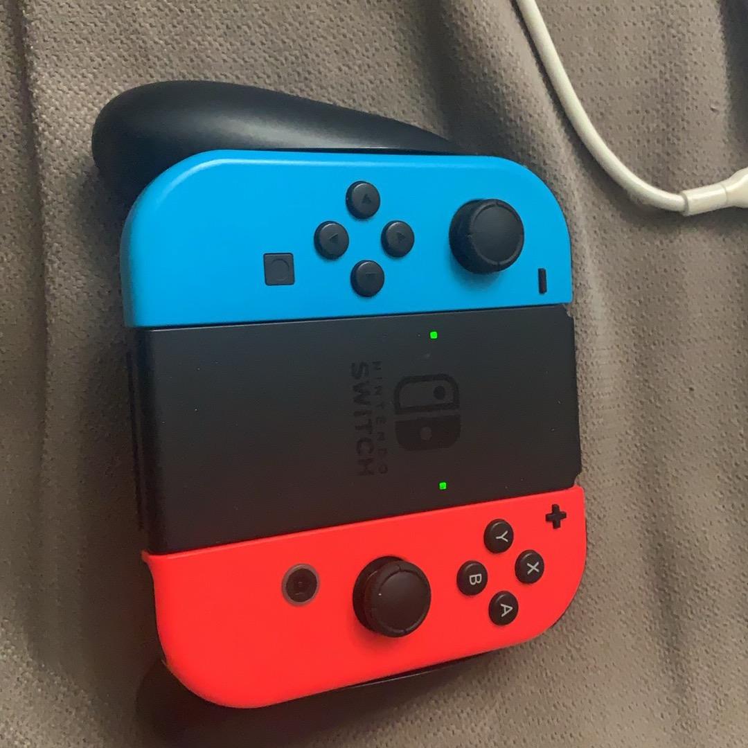 爱玩爱闹