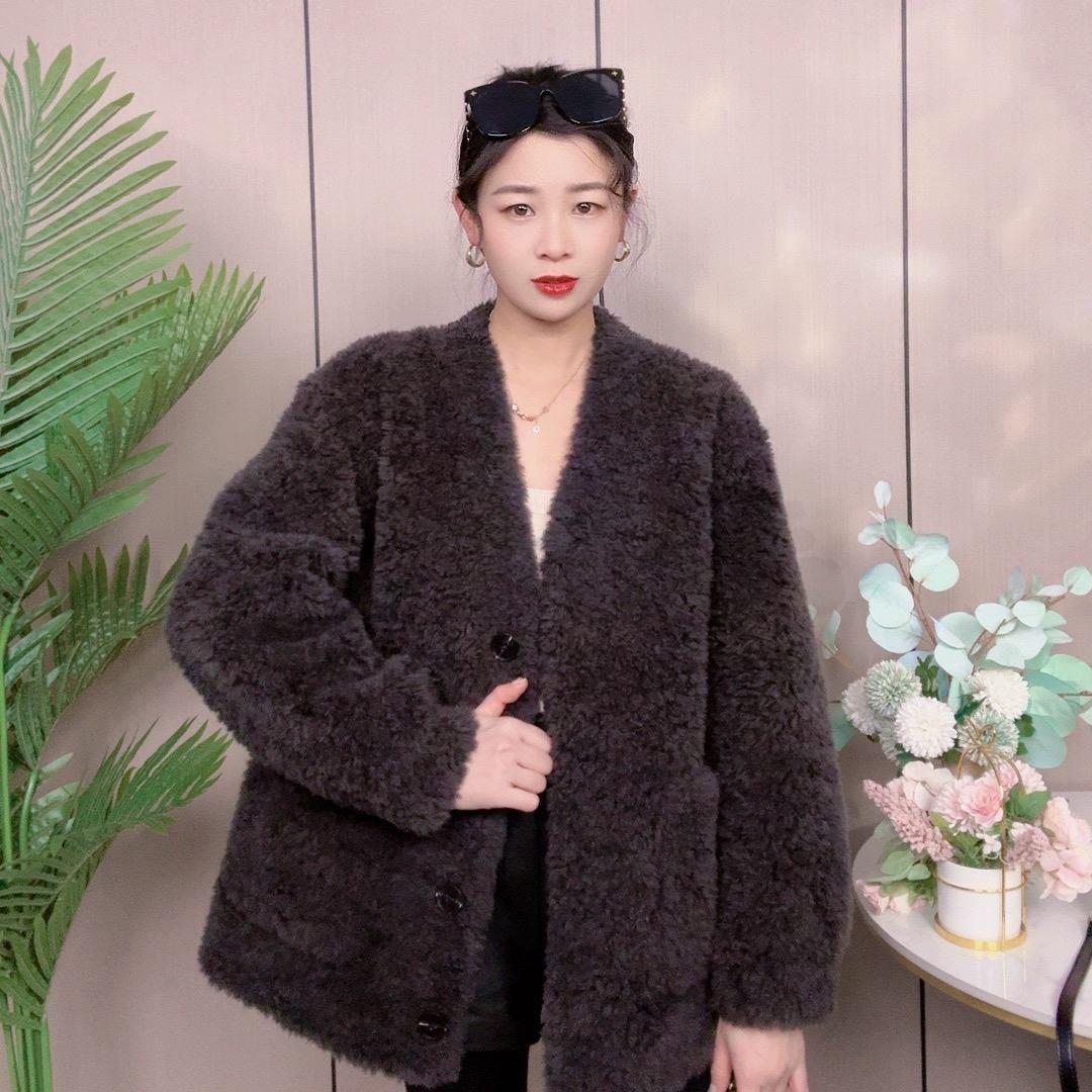 海宁香依妮服装店批发