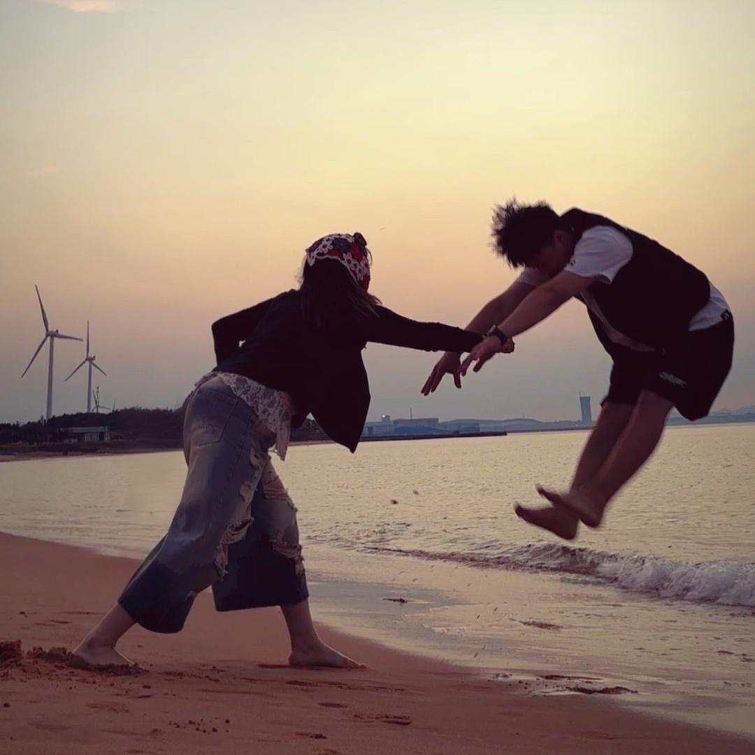 周欢今天睡醒了吗