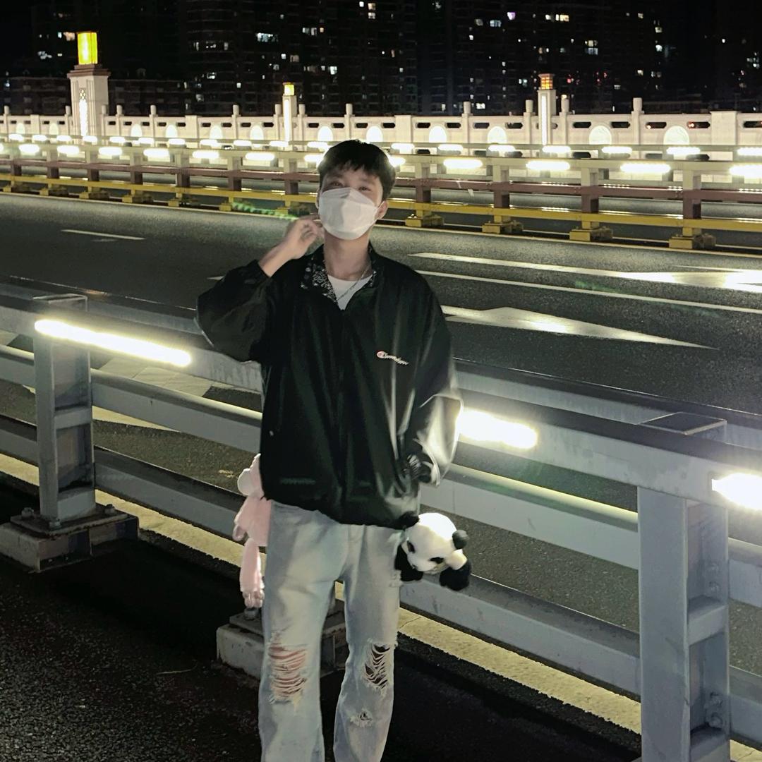 @星期八再约_