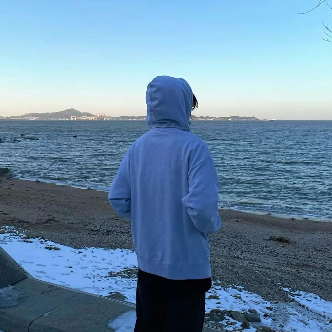 柒-