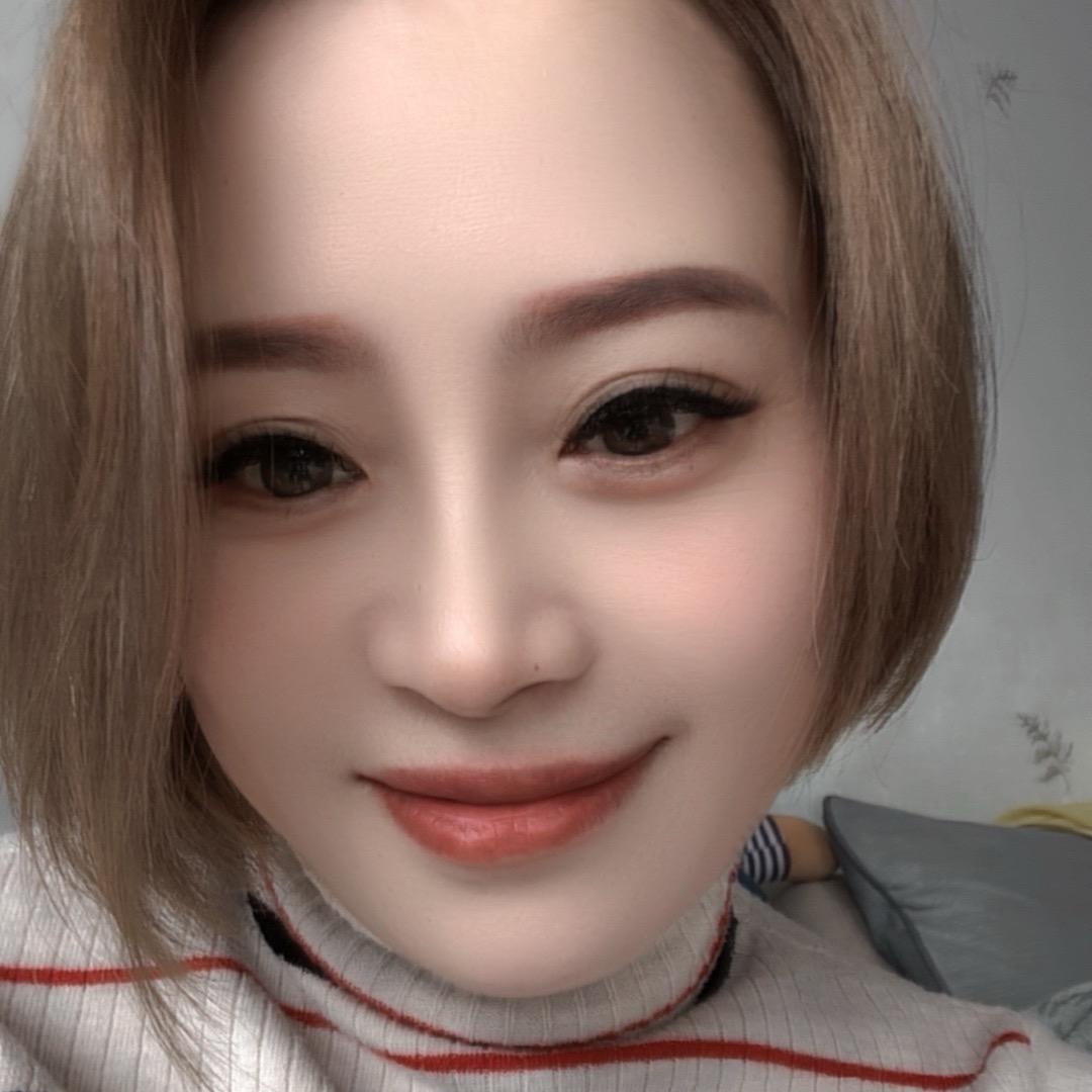 请叫我女王大人