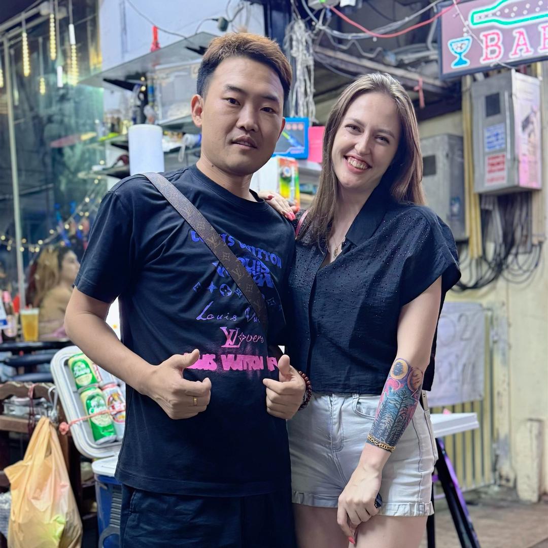 阿龙