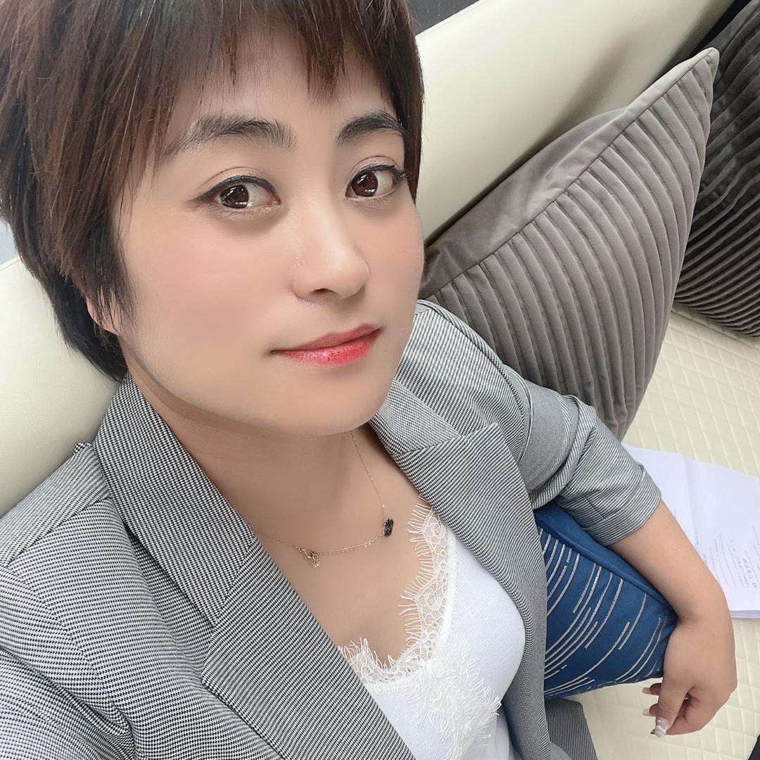 佛系卖房王菲日常（礼县）