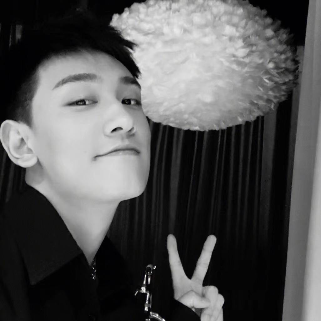 𝓨𝓲𝓧𝓲𝓳𝓒 📿