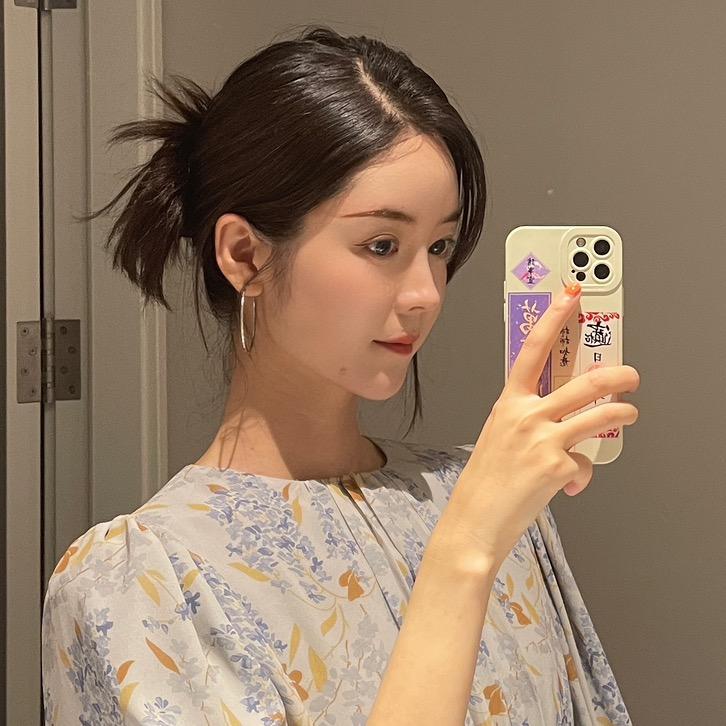 迪丽冷思