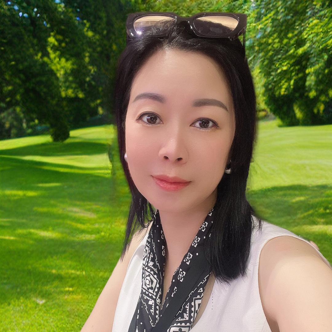 中马问鹿速递  静静