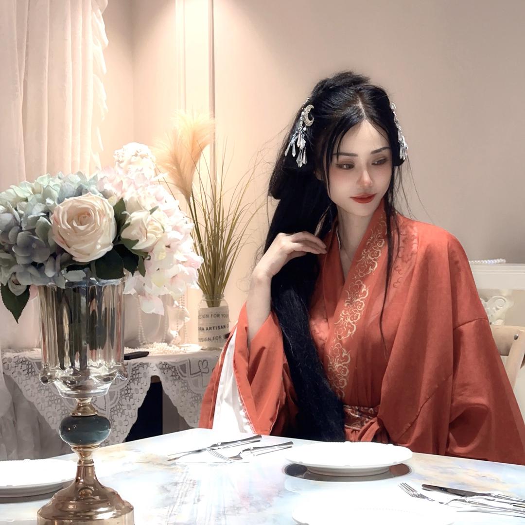 段小姐