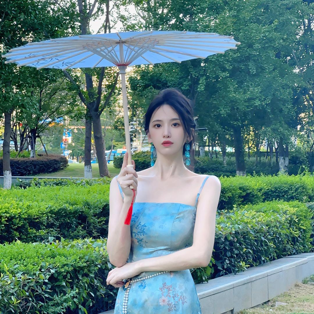 那娜Lina
