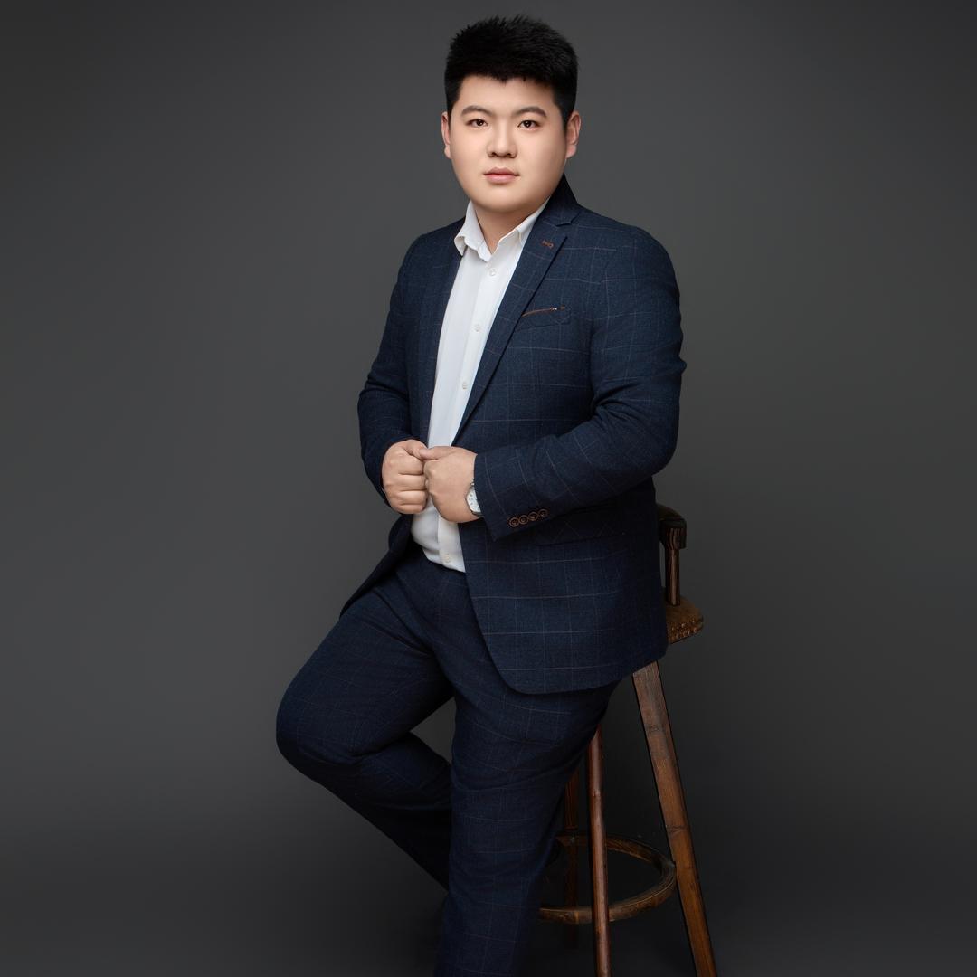 十年汽车人小胖