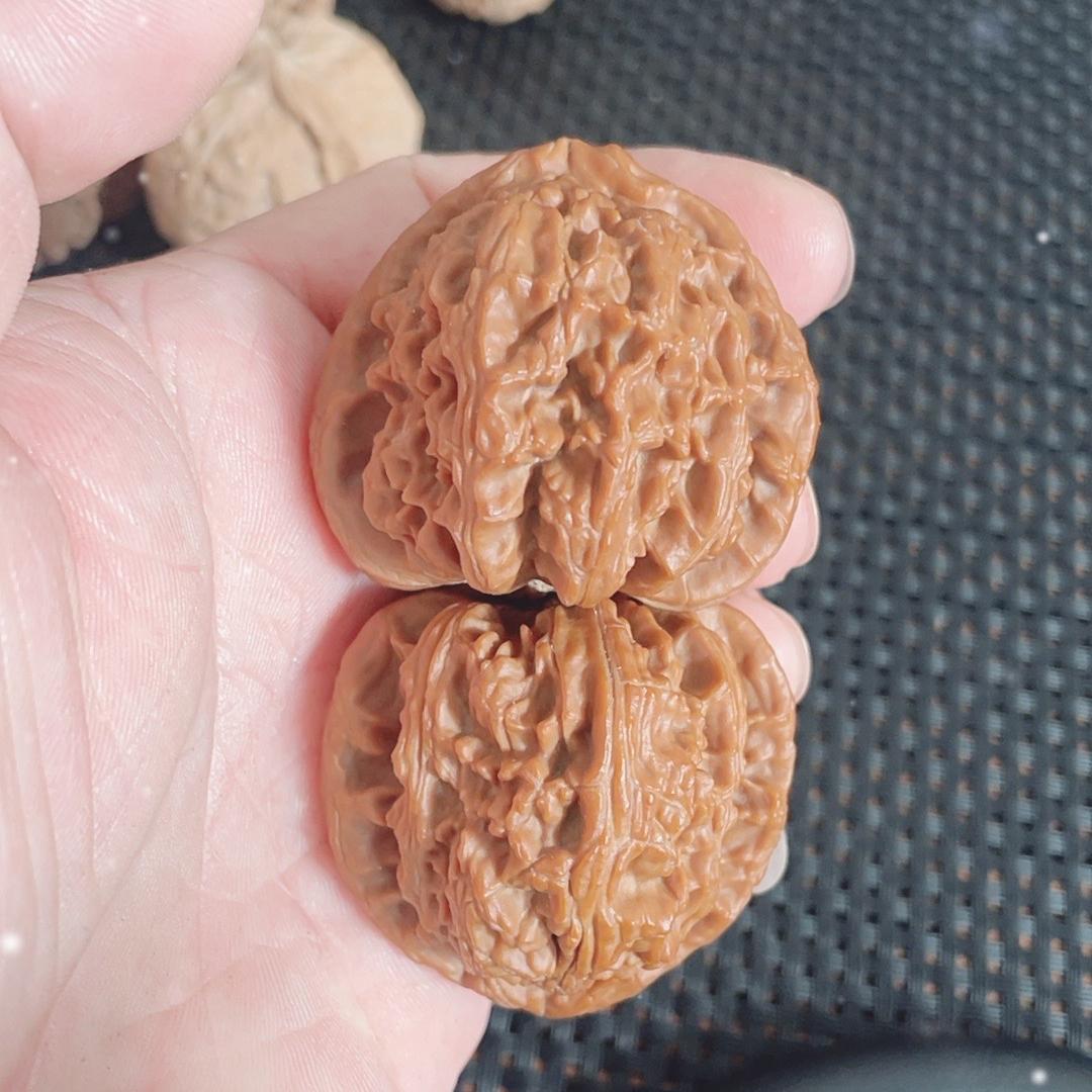 御核缘臻品文玩店