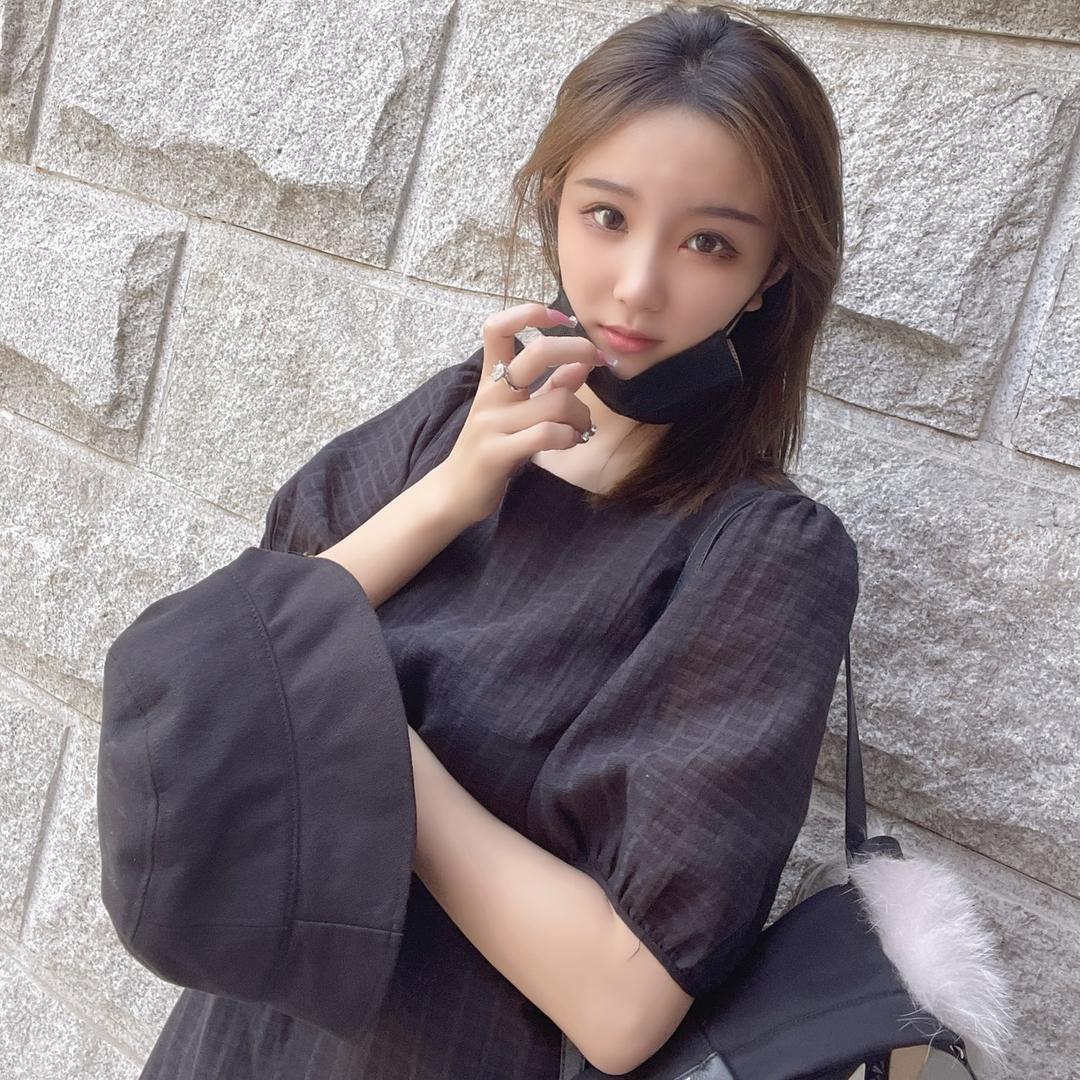 陈羽佳.cyj