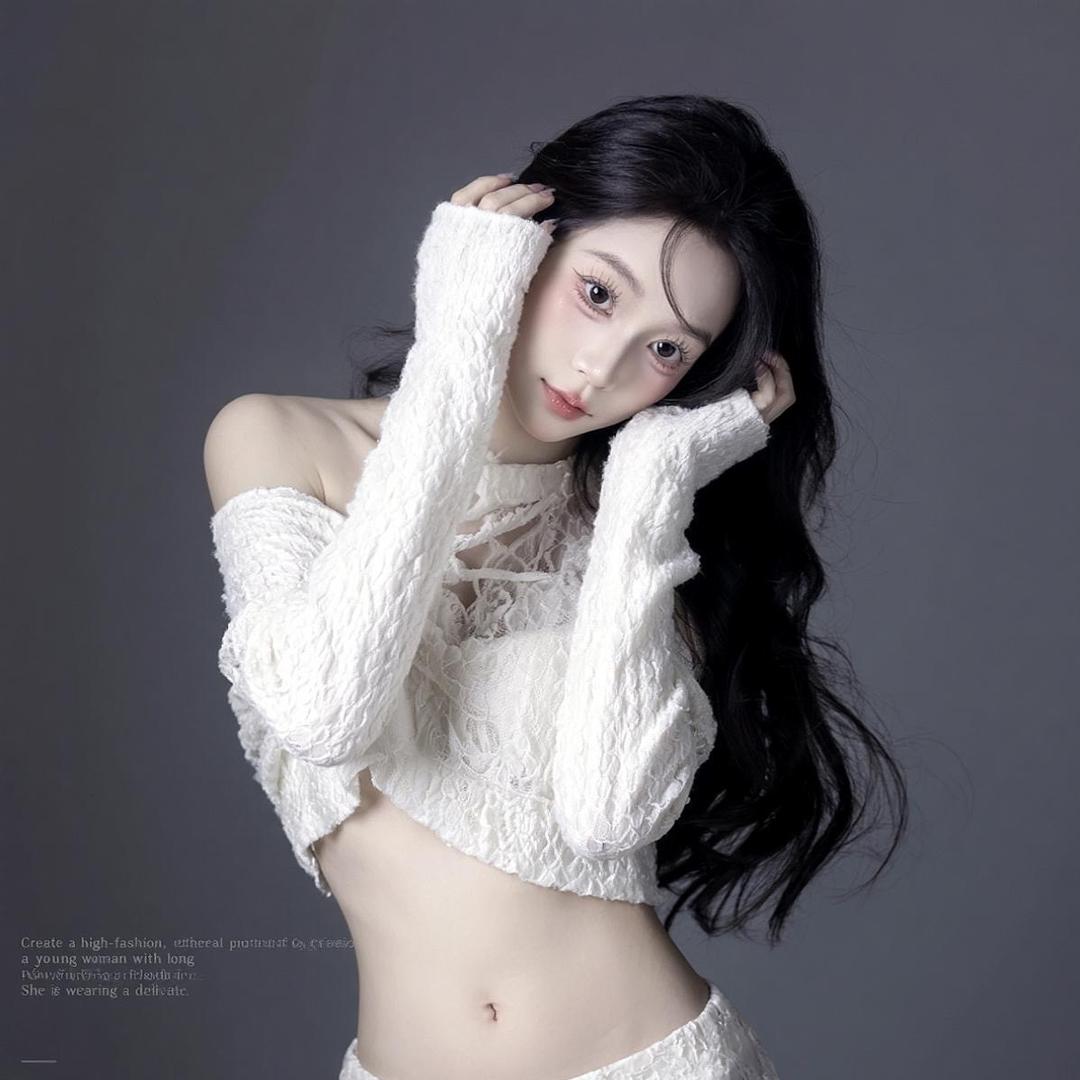火钳董小姐