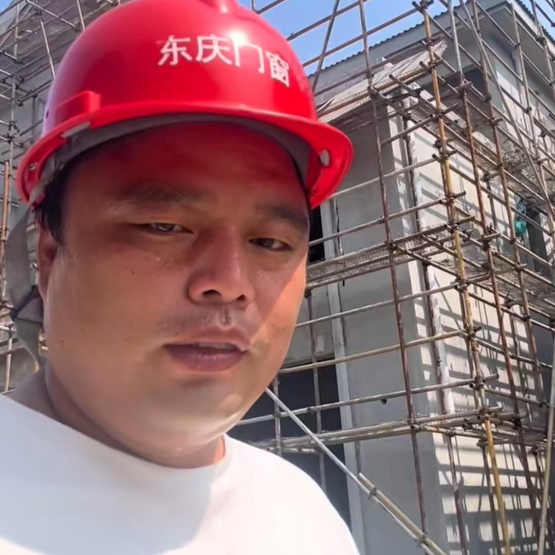 门窗小毛