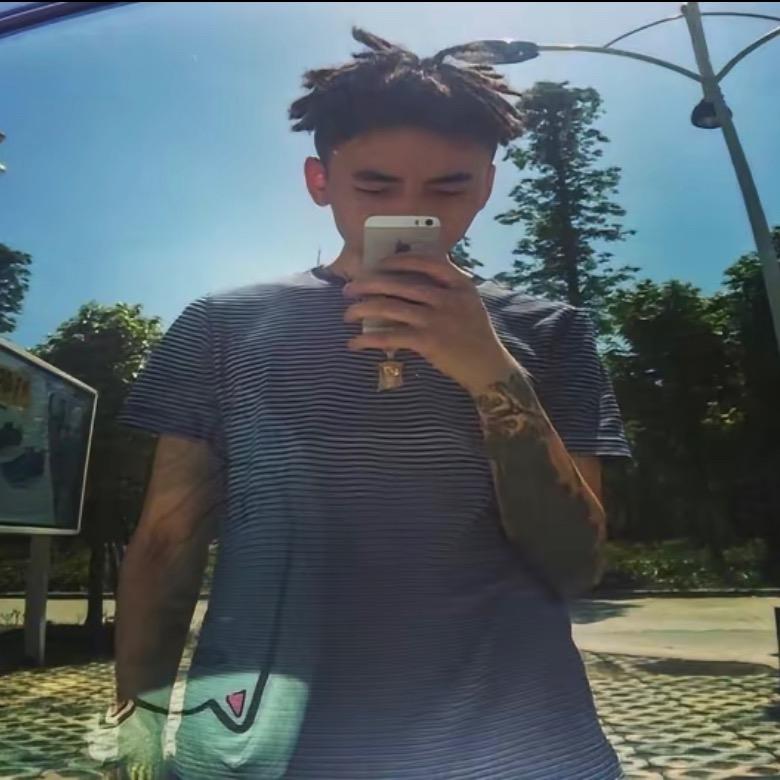 xKyydnr
