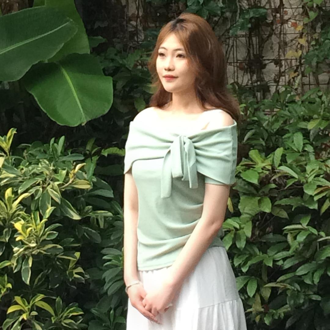 百里挑衣