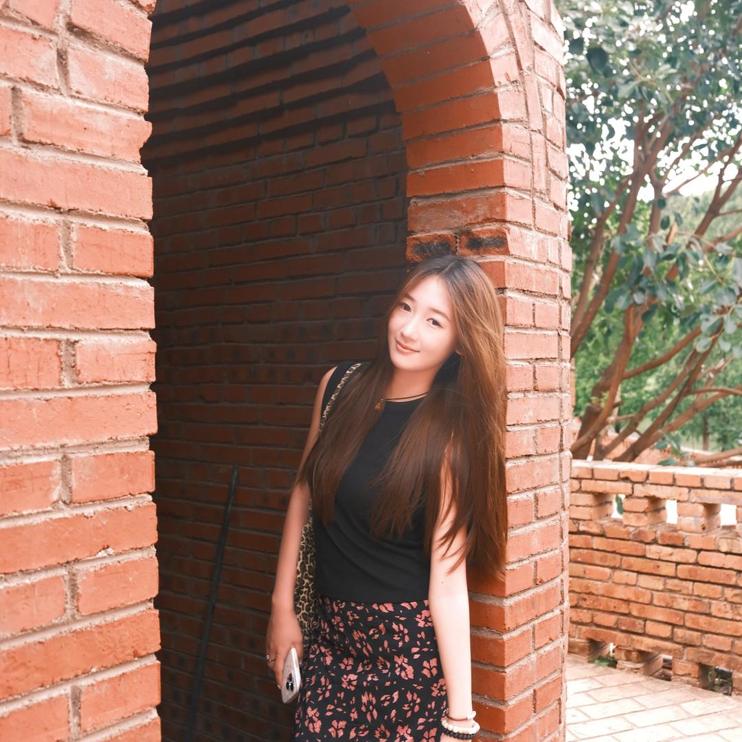 小L爱吃鱼🐬