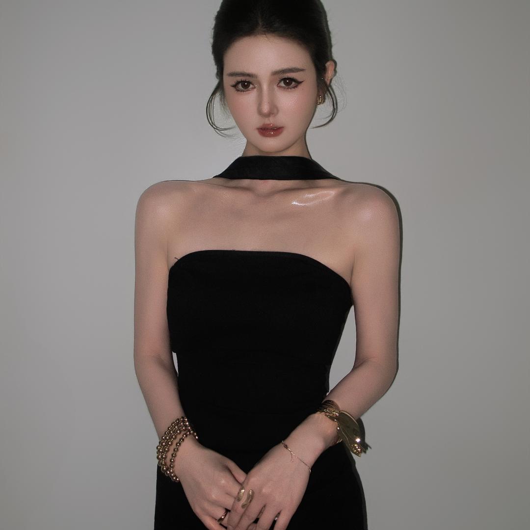 笑笑˚ ☾ .⭒（小西村）