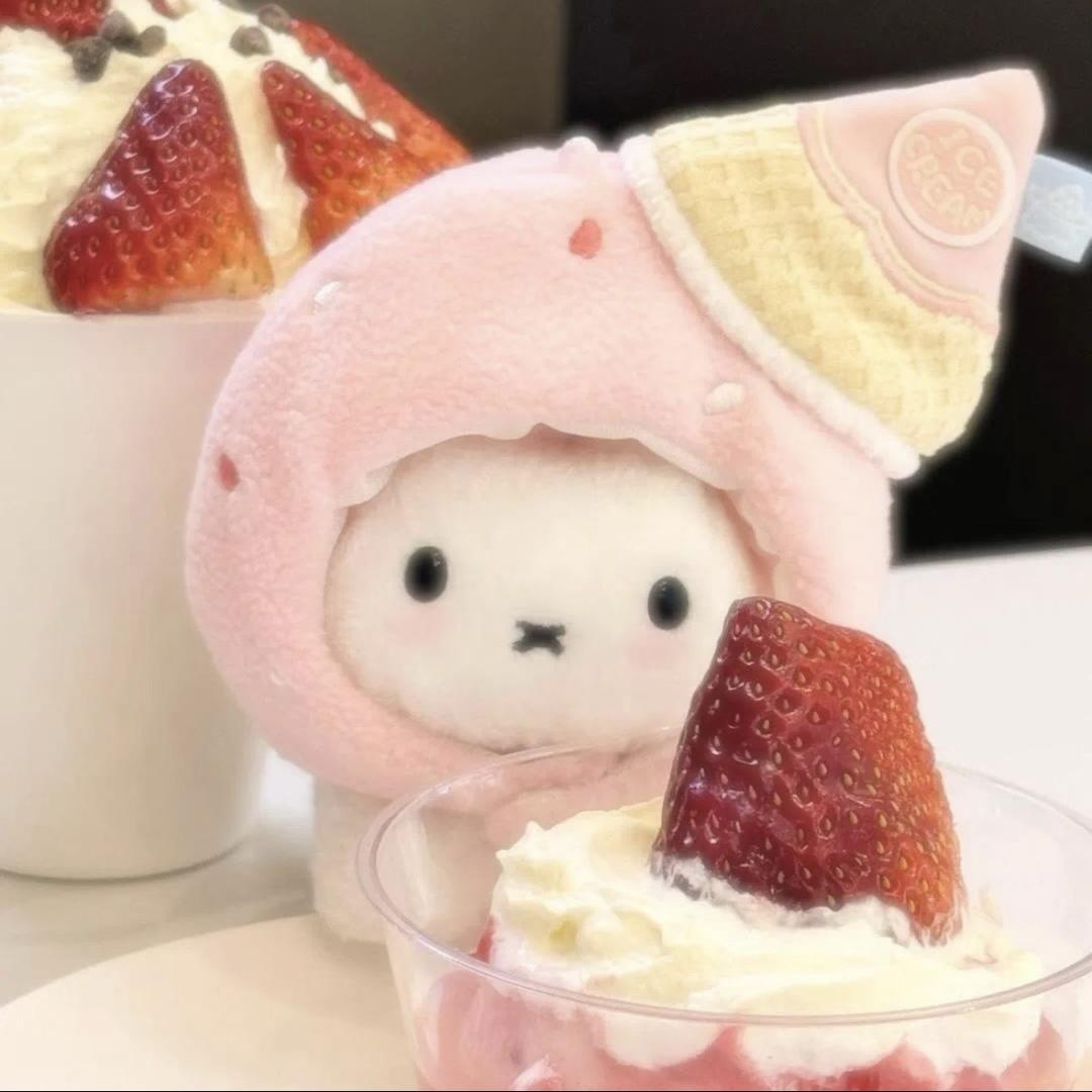 yy^