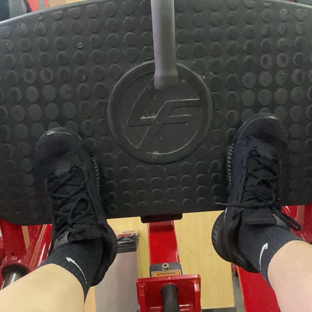 黄东