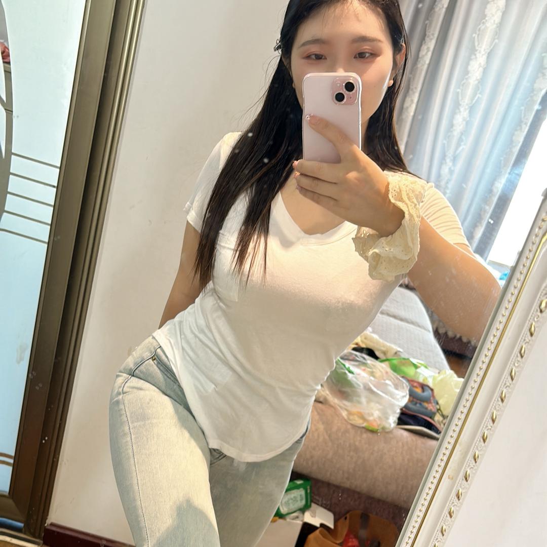 正儿八经修显卡的妹子，别闹