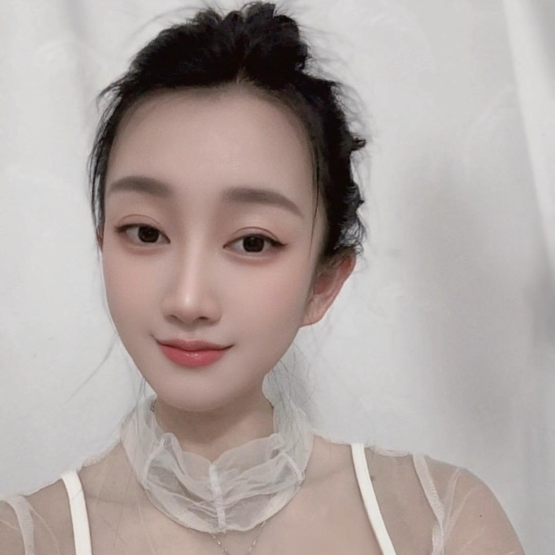 丽丽😍